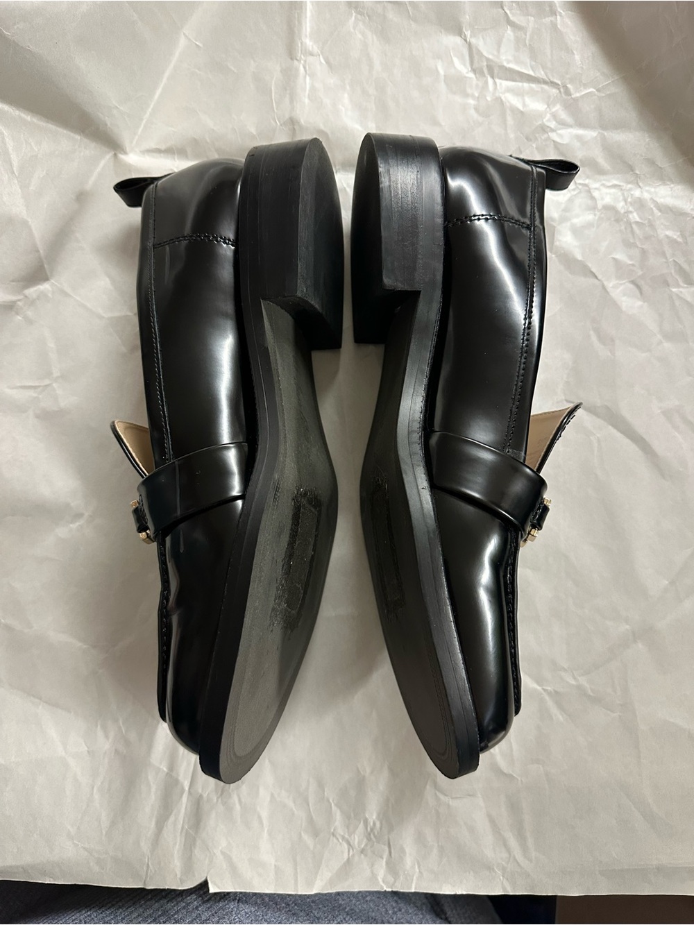 EUC Sam Edelman Black Patent Christy Loafers with Two-Tone Chain Detail Size 10M - Picture 3 of 15